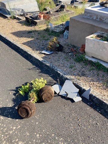 vandalisme cimetière